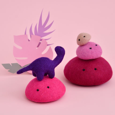 DASHDU - Babbling Brontosaurus - Mini Purple Felt Dinosaur
